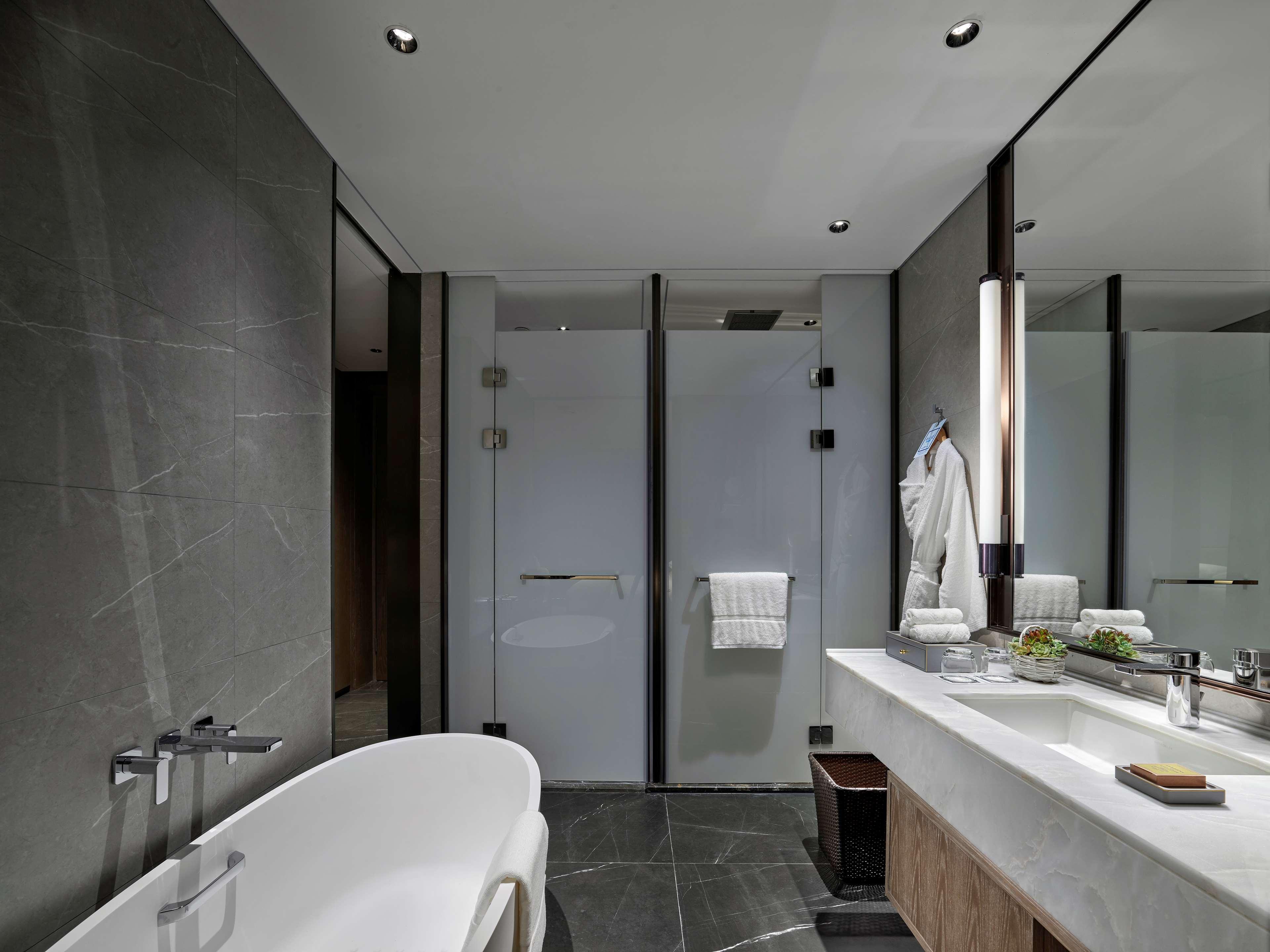 Hilton Jiaxing Exterior foto